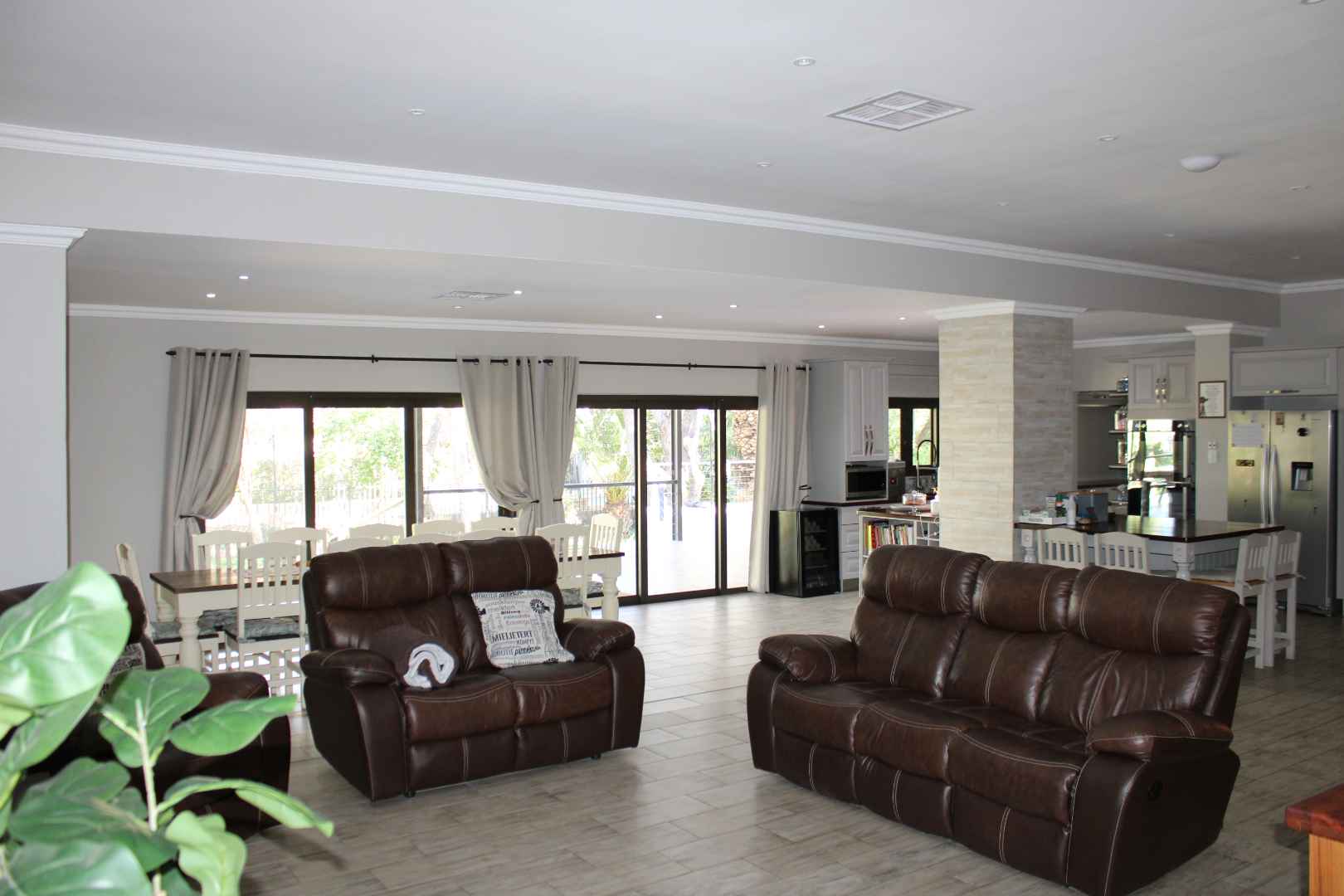 7 Bedroom Property for Sale in Middelpos Northern Cape
